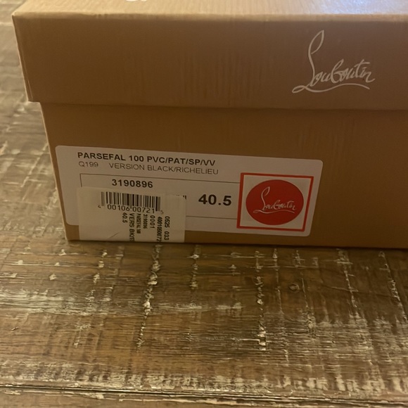 Christian Louboutin “Parsefal” 100 PVC Patent open toe pumps - Picture 6 of 6